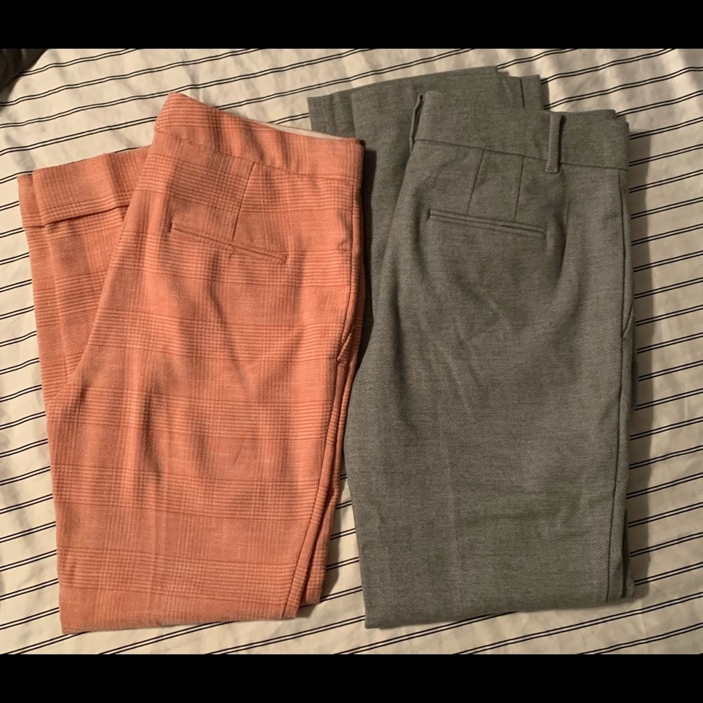 Ann Taylor lot of 2 pants. Size 4. EUC. Salmon cuffed capris and gray trousers.